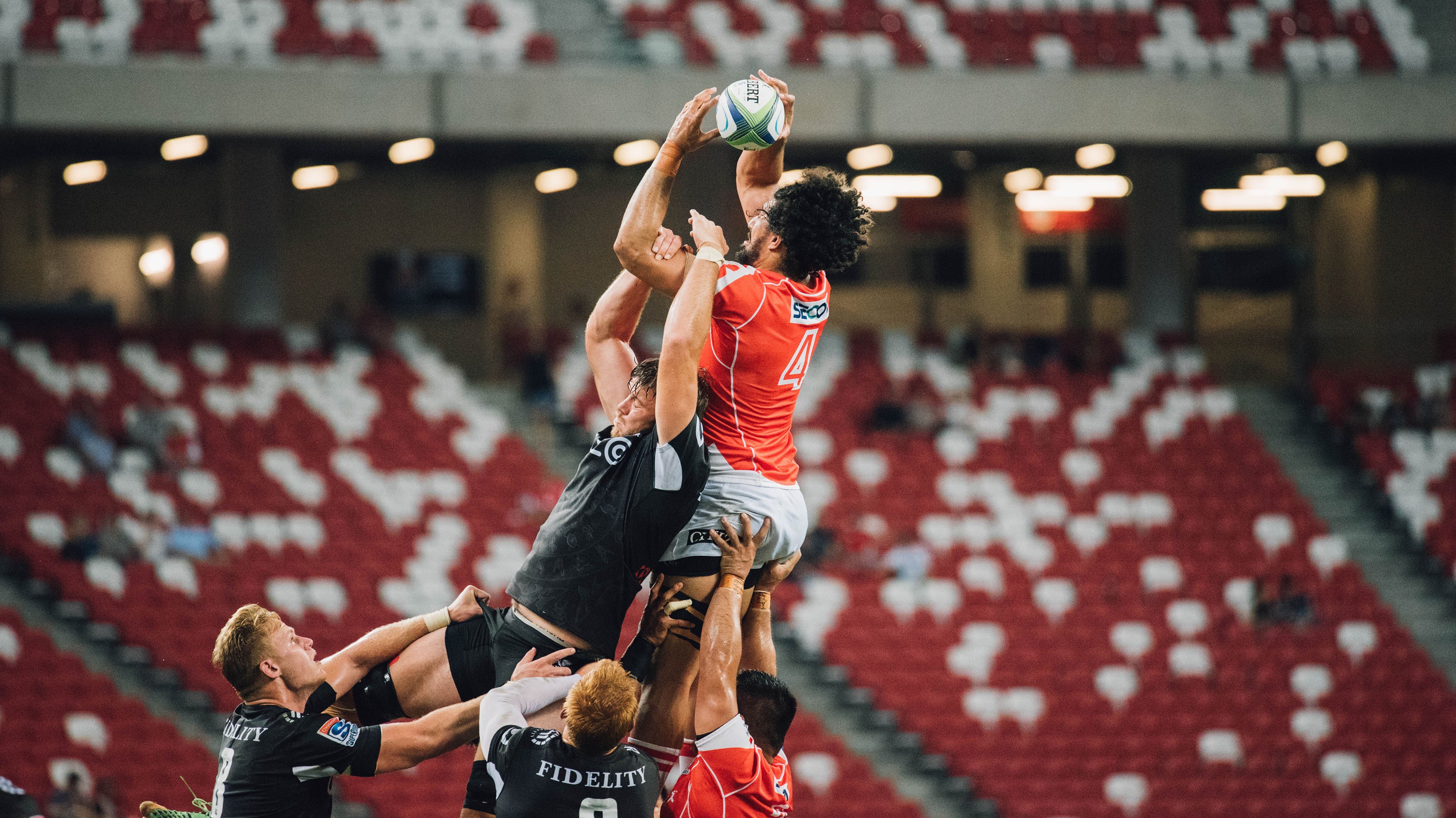 开云体育在线-_网球运动员分享：比赛背后的坚持与梦想_，网球励志